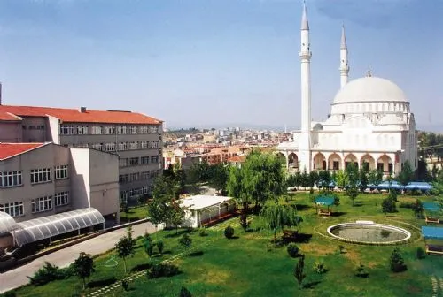 İlahiyatçılar okurken formasyon alabilecek
